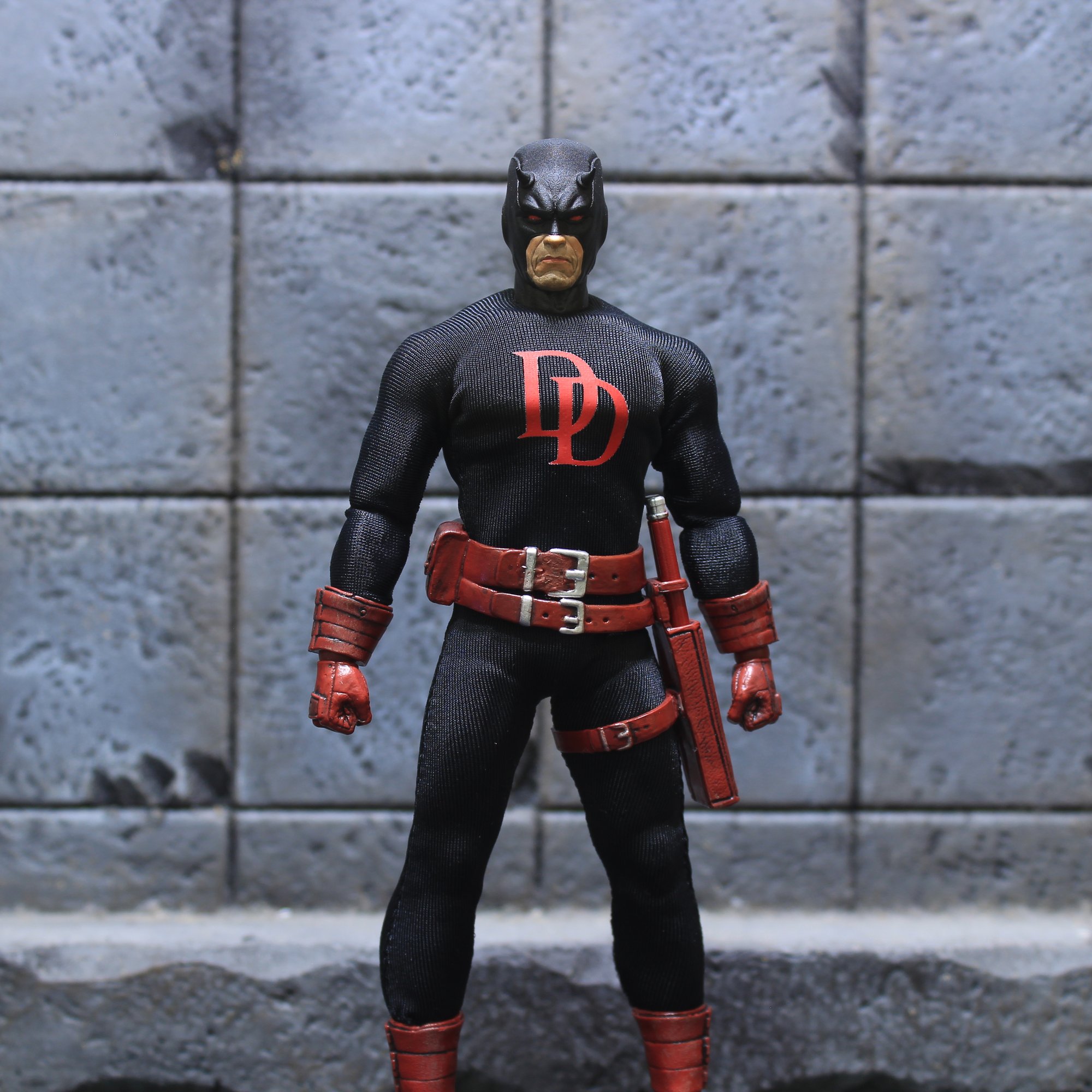 Store Custom Mezco daredevil